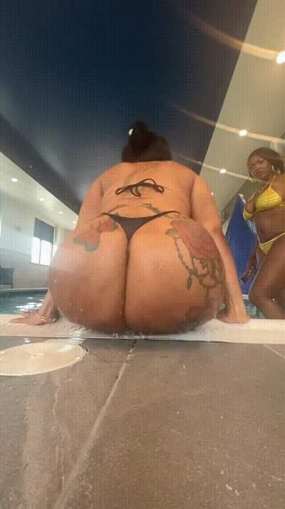 damn😋😋💦
