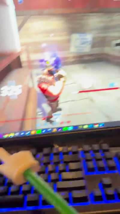 &ldquo;Take a closer look&rdquo; ahh vid