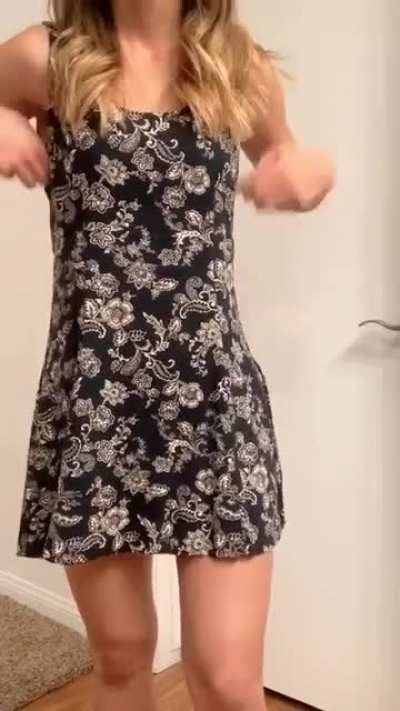 Wearing a dress this way opens up a lot of possibilities ;) 💦