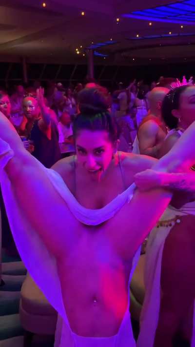 What happens on the boat stays on the boat