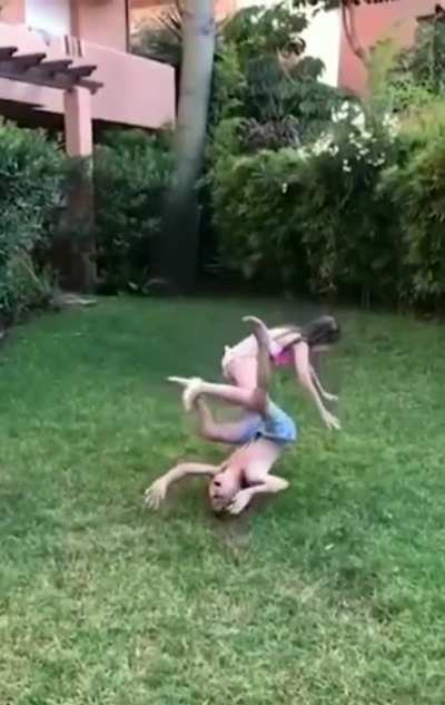 Bet you can&rsquo;t jump over me!