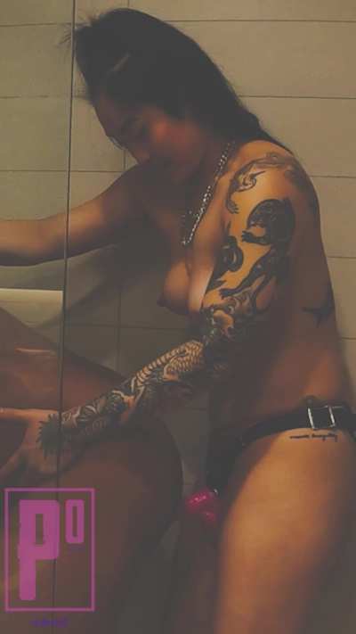Shower Pegging Fun