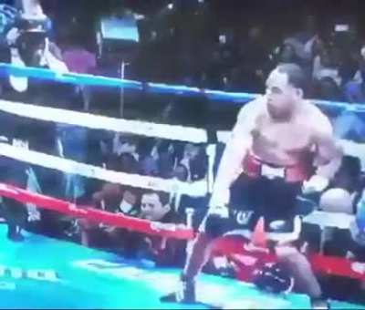 O homem invis&iacute;vel virou boxeador aparentemente