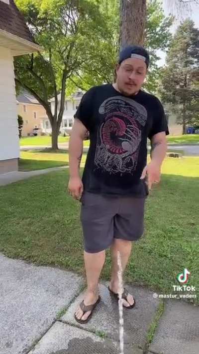 pissin'