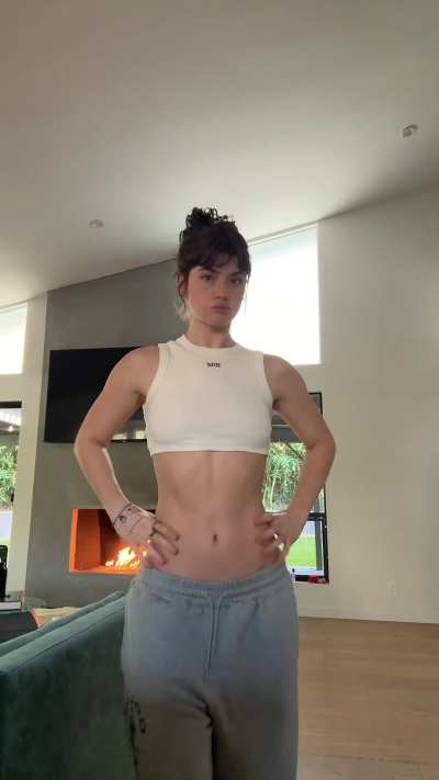 Cutting down - TikTok - 02/11/26