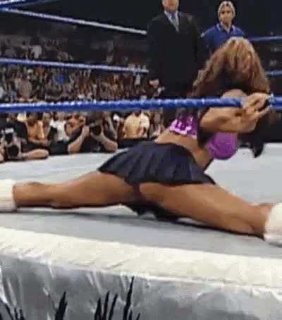 Melina has the greatest entrance of all time