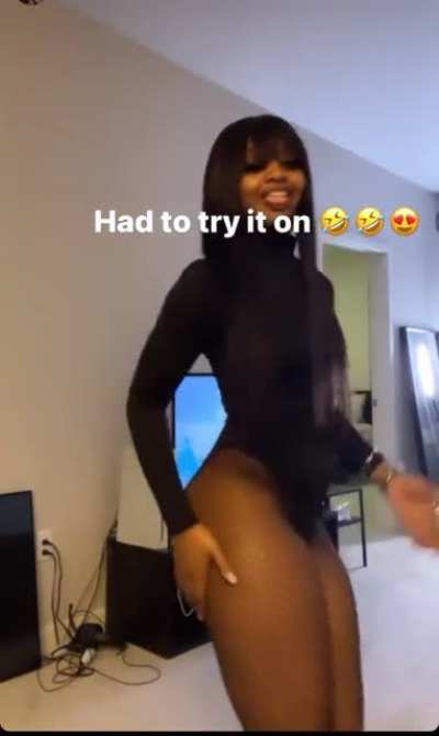 Thick ass💯😩