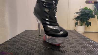 I&rsquo;m quite high with these... and dangerous...😍