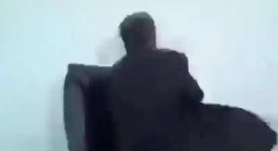 OMORI fans after watching someone get pushed down the stairs
