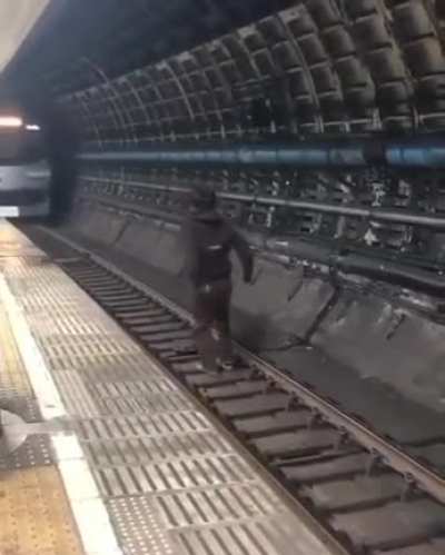 When the train comes