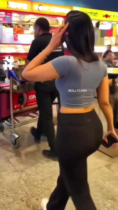 Dhanashree Verma big 🍑