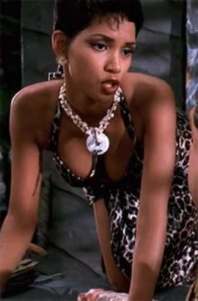 90&rsquo;s Halle Berry