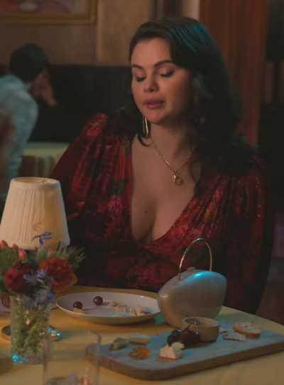 Selena Gomez 😳