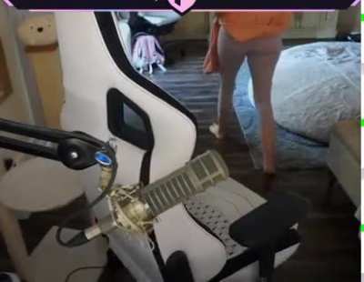 🤤