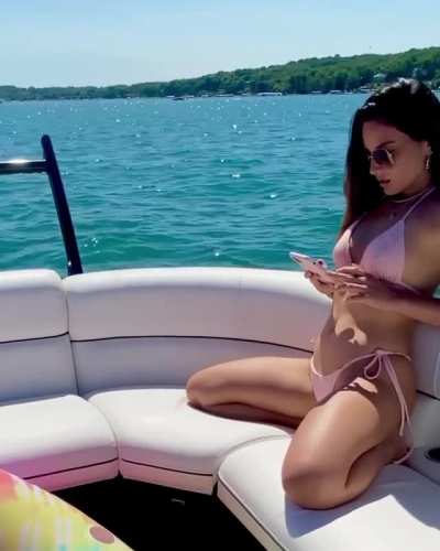Body appreciation.