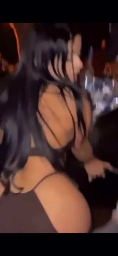 Lap dance
