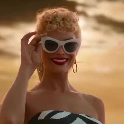 Margot Robbie 