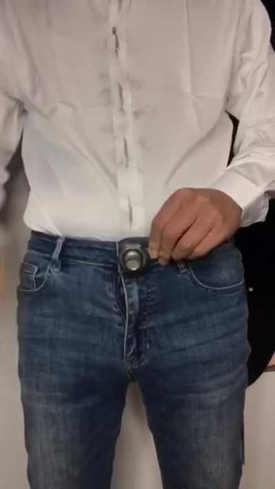 Who needs a belt 🤷&zwj;♂️