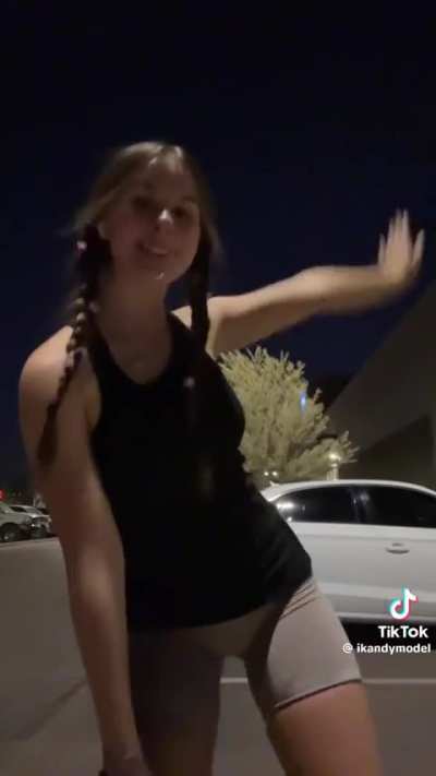 Lexi Marvel