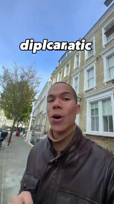 Napu&scaron;teni auto hrvatske diplomacije (sa instagrama)
