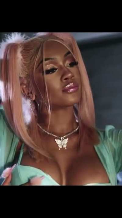 Saweetie titties