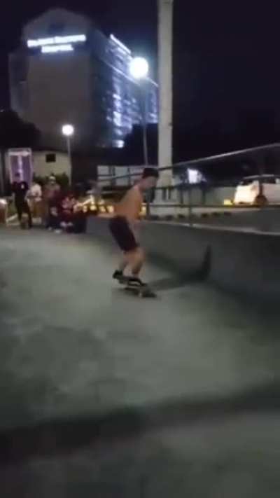 🤨