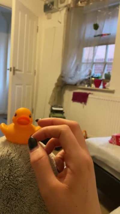 Rubber ducky gets attention