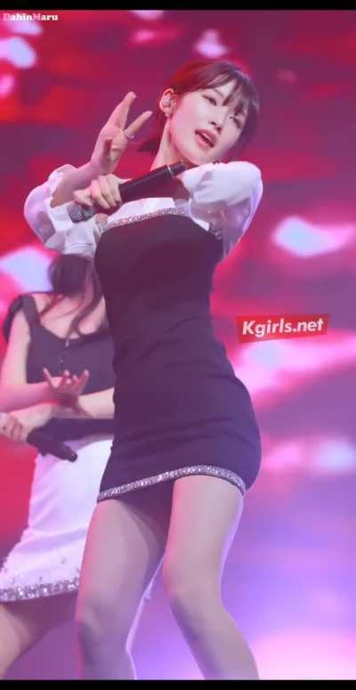 Arin upskirt