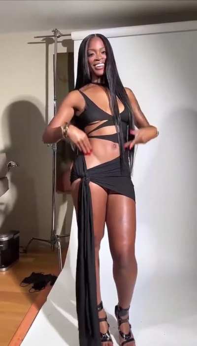 Ari Lennox