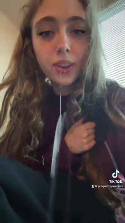 Pov spitting