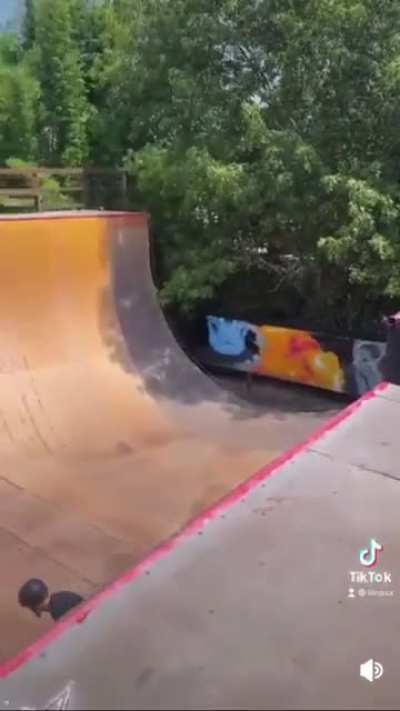 Didn&rsquo;t know lil nas x could skate!