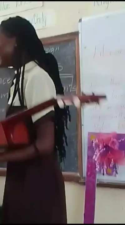 wacka singing be like