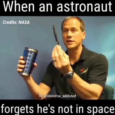 Quando um astronauta esquece que n&atilde;o est&aacute; no Espa&ccedil;o