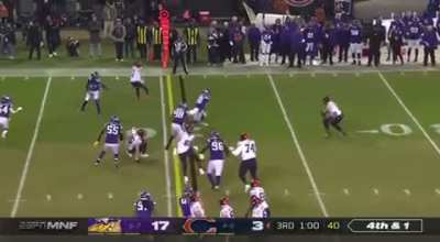 [highlight] Steve Levy with a very weird call after the Vikings sack Justin Fields