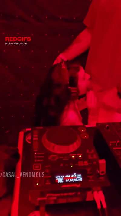 How a crazy night ended with me blowing the DJ [GIF]