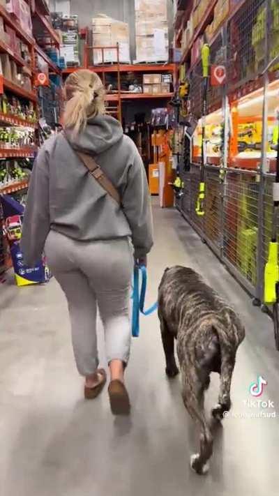 🧟&zwj;♂️🍑