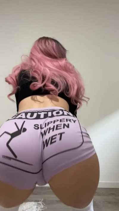 Twerking is better in slo-mo don&rsquo;t you think?😏