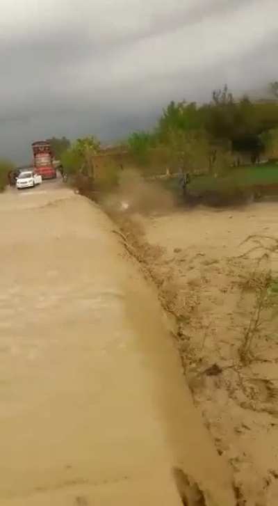 Tis but a small stream, watch me cross it!