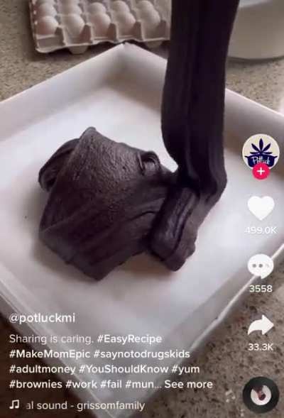 👩🏾&zwj;🍳🍃 Pass Them Brownies, Or Nah?