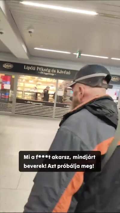 &Uacute;jabb lebut&iacute;tott fideszt&aacute;lib t&aacute;madt a tisz&aacute;sokra