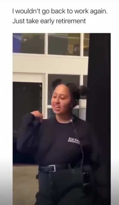 Her face: Don&rsquo;t just film, HELP!