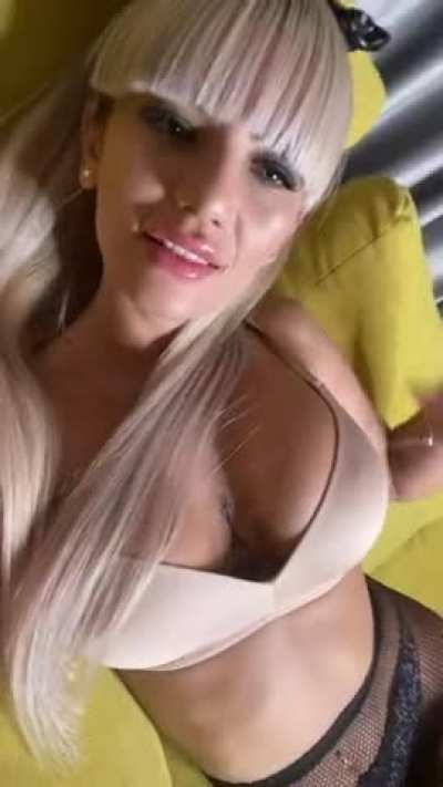 I've been waiting all year to show you my boobs link in the comments