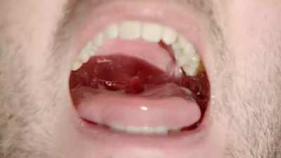 Mouth clitoris gargling