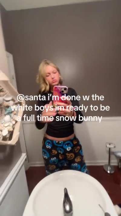 GORGEOUS Blonde White Queen learned her lesson with Chad &amp;amp; Is Now A Full Time ❄️🐇