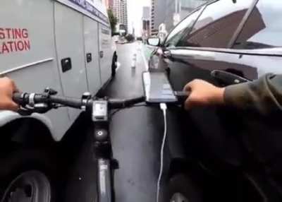 Don&rsquo;t block the bike lane 🤦🏽&zwj;♂️