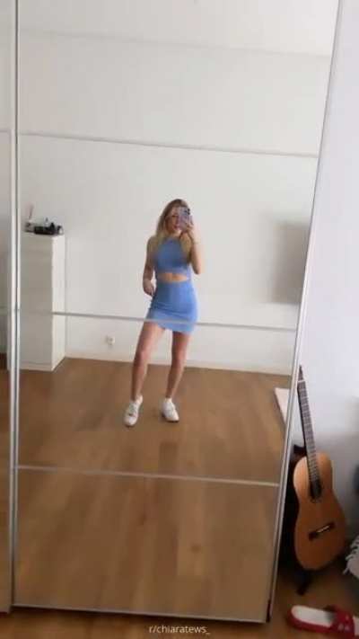 Kleid No. 1 oder No. 2?