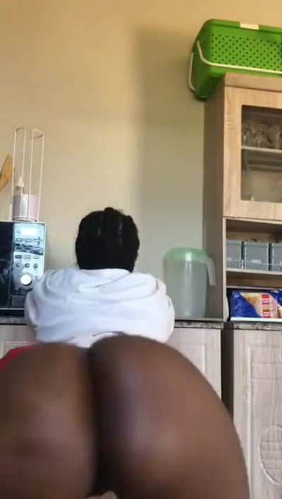 good god😫😫😫her ass is something else