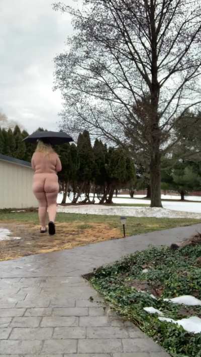 Throwback Thursday of wife on a winter&rsquo;s morning stroll. 