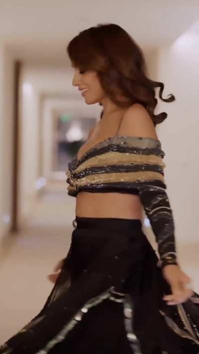 Shriya Saran 