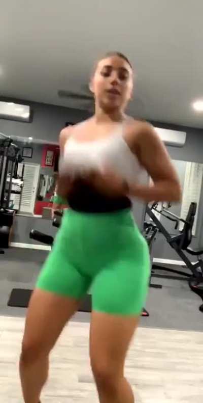 😍